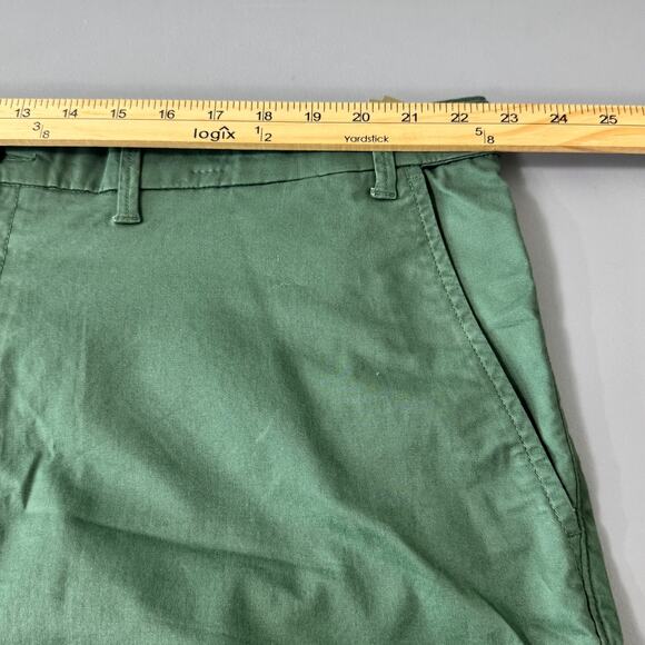 Goodfellow & Co Mens Flat Front Shorts Size 44 Green The Every Wear Pockets New - Picture 8 of 12